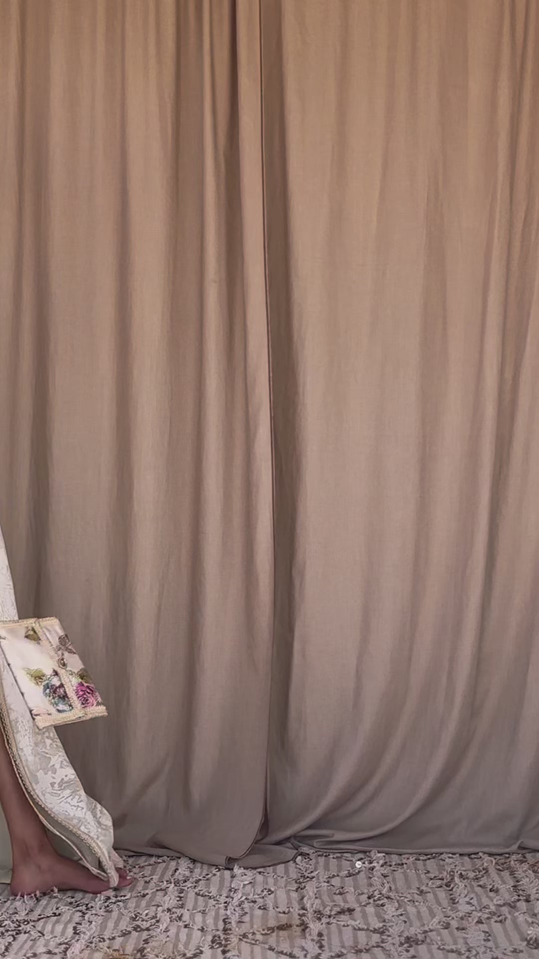 ANBAR TWO-PIECE KAFTAN — video