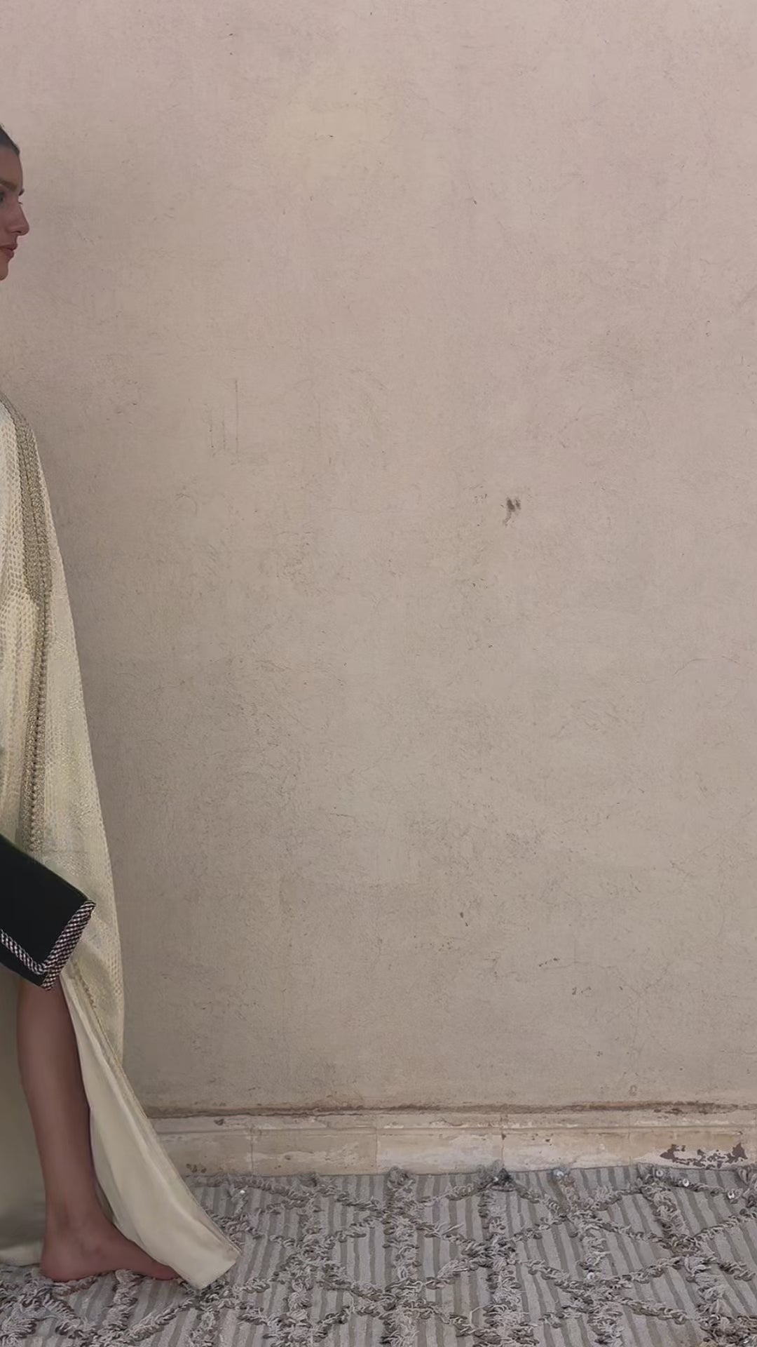 LARA KAFTAN — video
