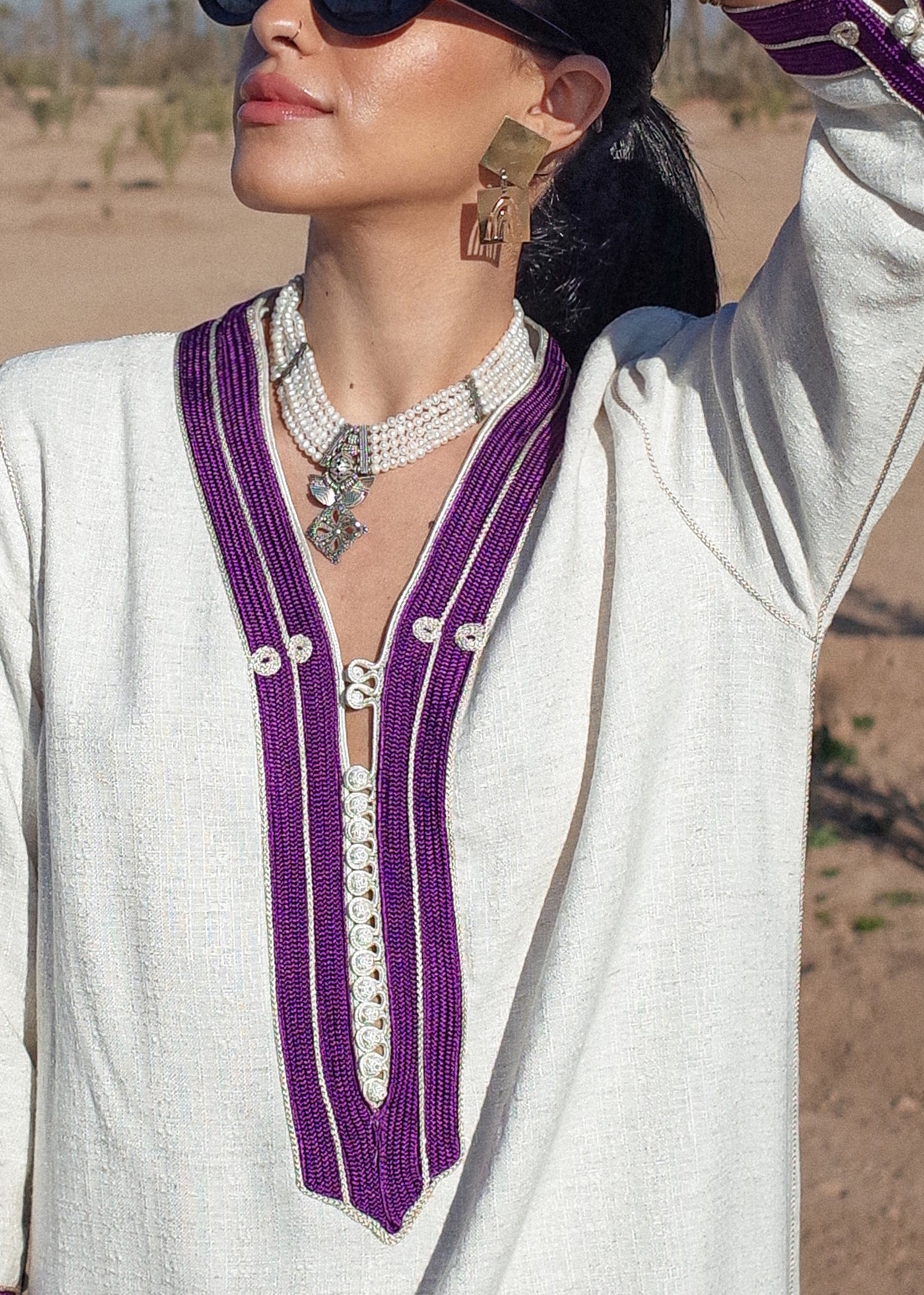 WHITE JOHAR PEARLS AND SILVER NECKLACE